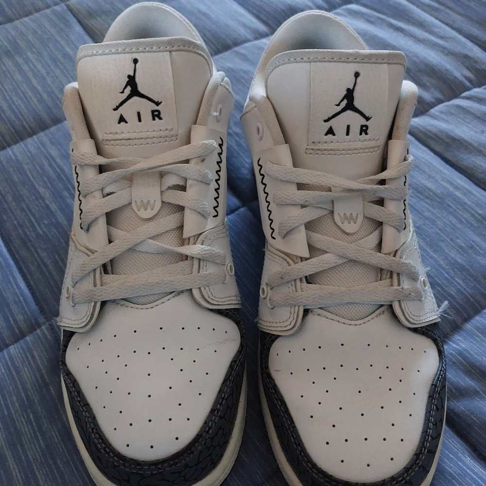 JORDANS - Picture 2 of 3